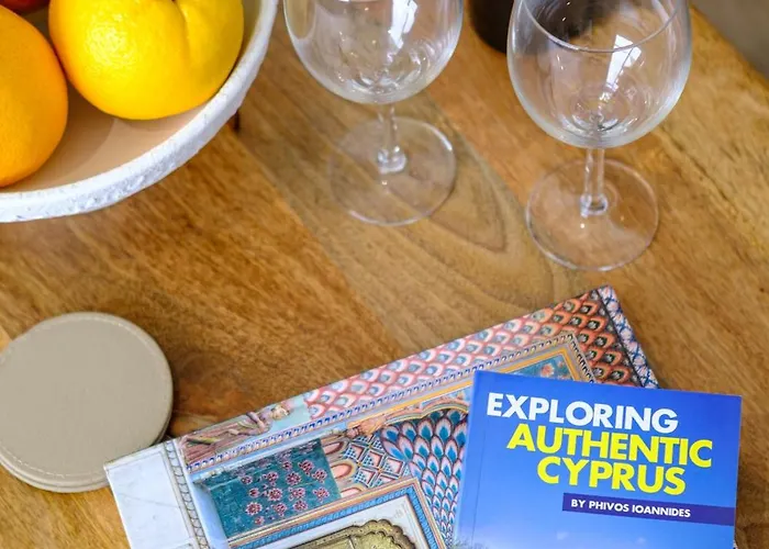 Artemis 102 - Seaside Stories