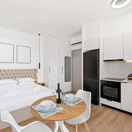 Artemis 102 - Seaside Stories Apartment Livadhia