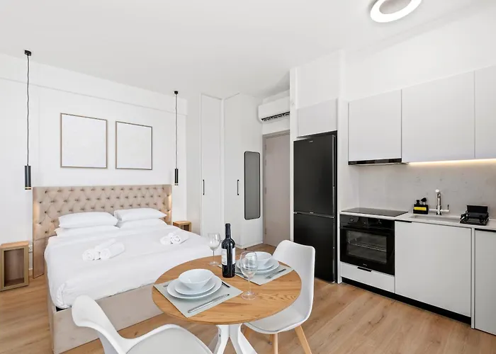 Artemis 102 - Seaside Stories Apartmán Livadhia