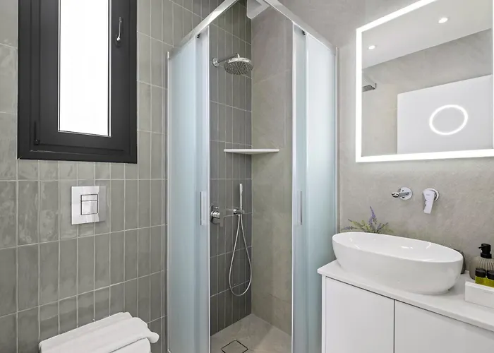 Artemis 102 - Seaside Stories *